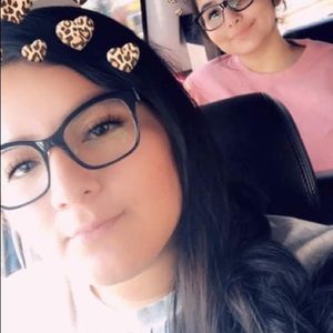 Meet your Posher, Amanda